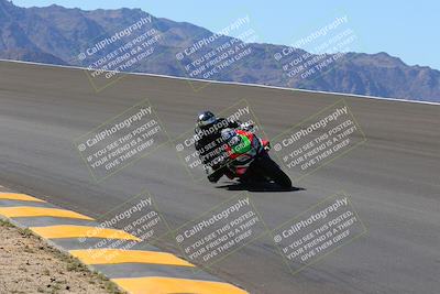 media/Oct-09-2022-SoCal Trackdays (Sun) [[95640aeeb6]]/Bowl (1015am)/